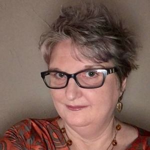 Meet your Posher, Renée